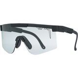 Blacking Out Photochromic Smoke