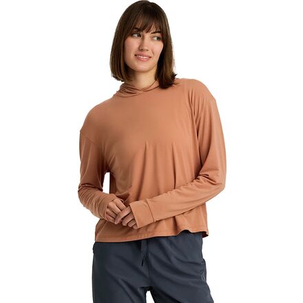 Elevate Lightweight Hoodie - Women's