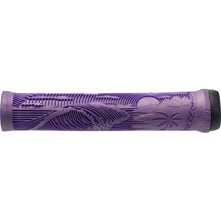Flangeless Hucker Grips