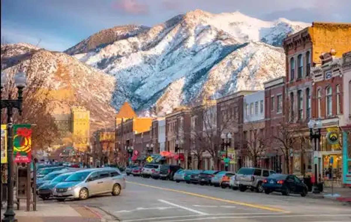 Downtown Ogden (25th Street) a main street from shows like Everwood and Gilmore Girls